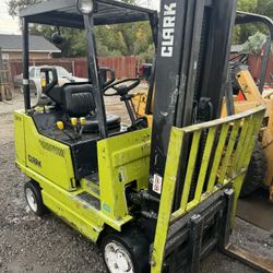 Clark Forklift #5000 Pound Capacity