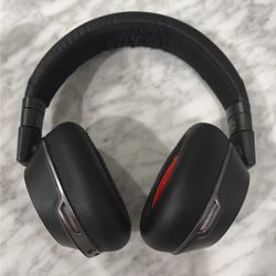 Plantronics Voyager 8200 High-Quality Bluetooth Headset