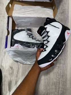 Jordan 9 Retro White Black Sneakers SIZE 9