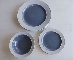 NOVA Collection Stoneware 2 Place Settings