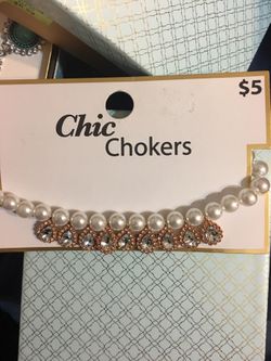 Choker necklace