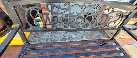 Metal 'Welcome' Outdoor Garden Bench