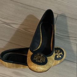 Tory Burch Gold and Brown Wedge Shorts