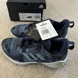Adidas FortaRun Kids Shoes Size 2