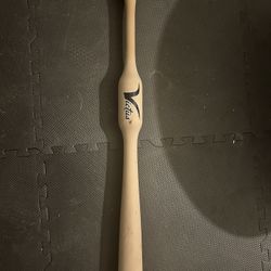 Victims Training Bat