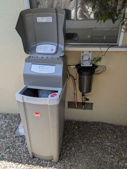New water softener with warranty and setup