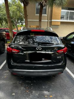 Infiniti FX35 2012
