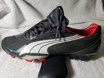 Puma V1.08 Soccer Cleats, Men's Size 10, $65
