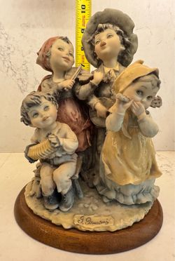 Giuseppe Armani Figurine