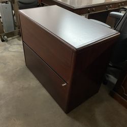 Hon file cabinet 