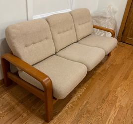 Moving Sale FURNITURE must sell BEFORE Sunday 7/26 @ 6PM
