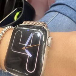 SE 2 Apple Watch 