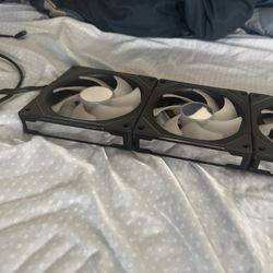 Lian Li Computer Fans 