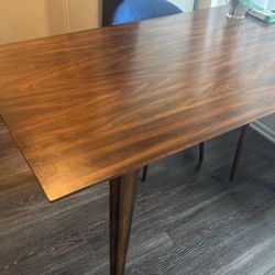Kitchen Table 