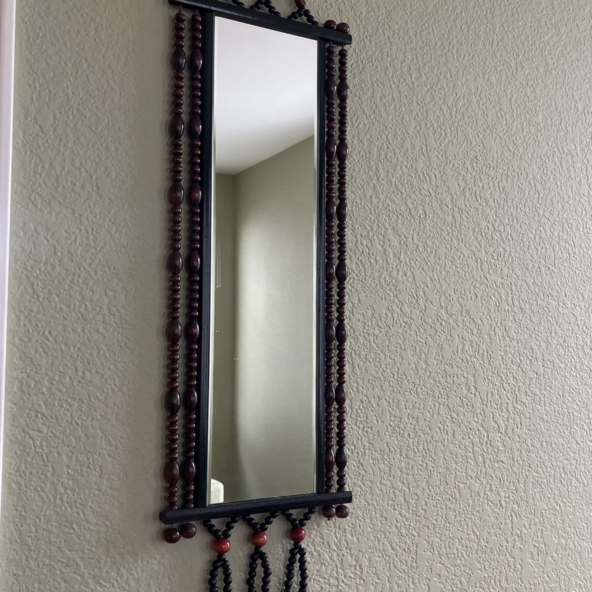 Beads Mirror