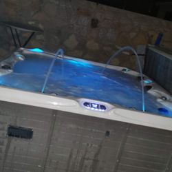 Hot Tub/spa