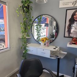 Renta De Silla Y Para Manicuriata