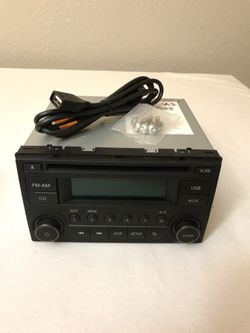 Nissan 370X Stock CD Stereo