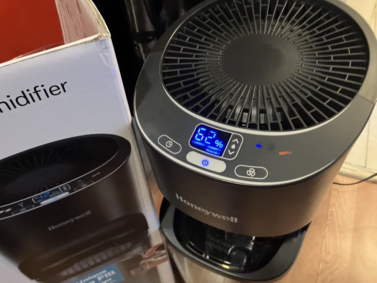 Humidifier (Honeywell) 