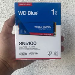 WD Blue SN5100 1TB NVMe SSD