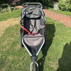 🏃‍♂️ BOB Jogging Stroller – $100