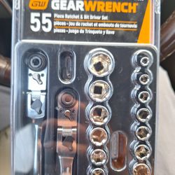 Gear Wrench 81039 55 Piece Ratchet and Bit Driver Set