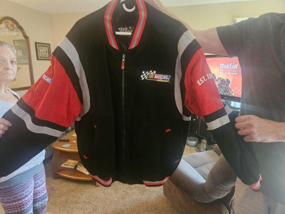 NASCAR 100% Leather Jacket-NEW
