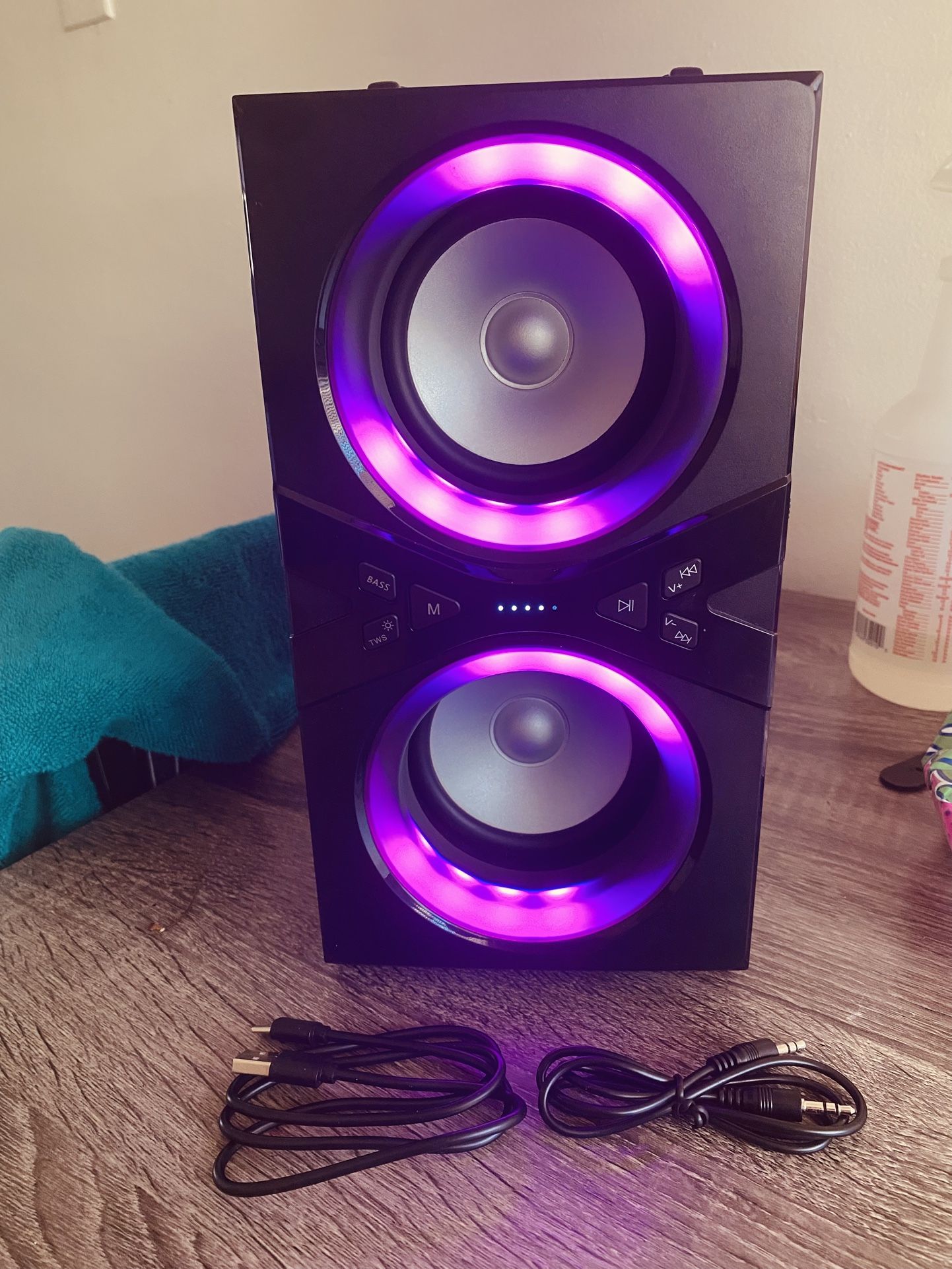 YIER Portable Bluetooth Speaker