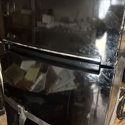 Whirlpool Refrigerator 