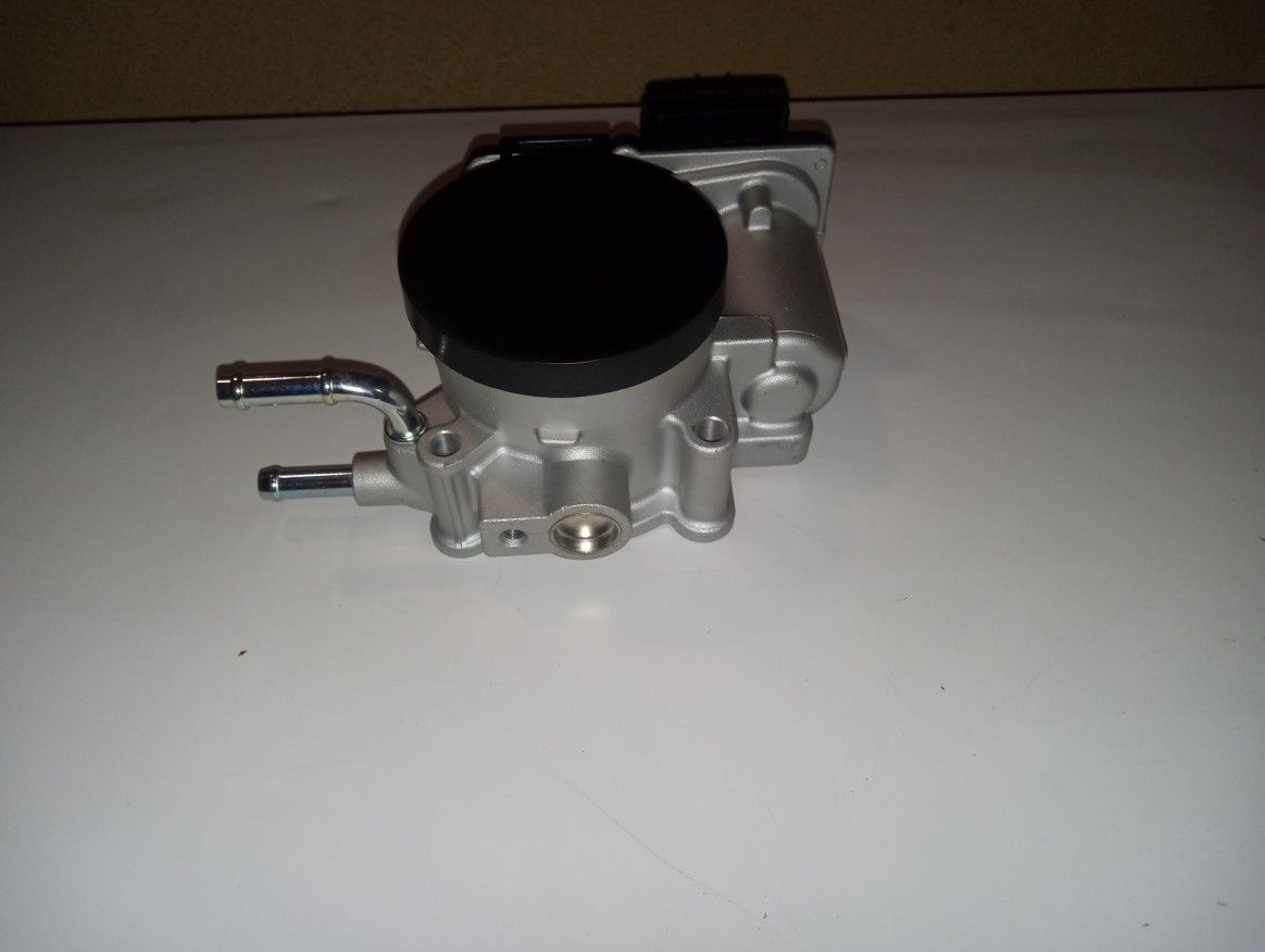 Throttle Body For 2014 Rav 4
