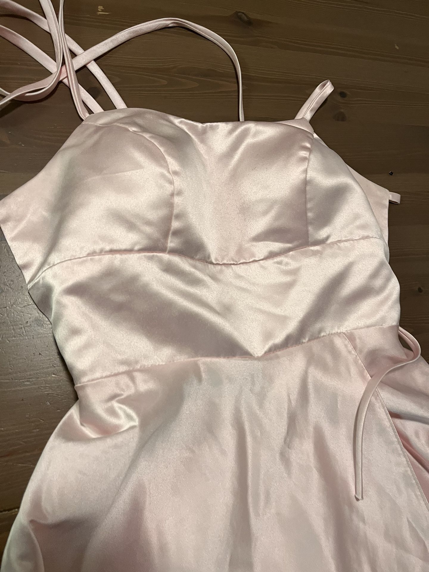 beautiful light pink party dress