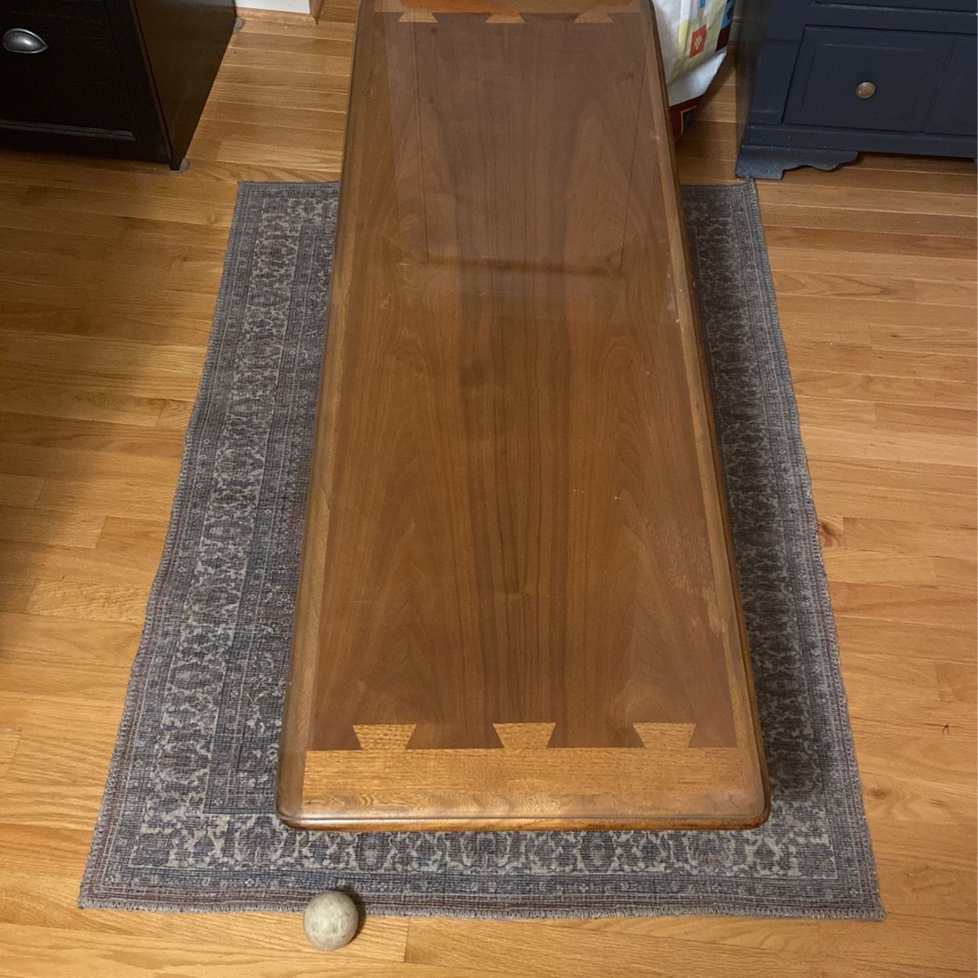 Lane Acclaim Coffee Table