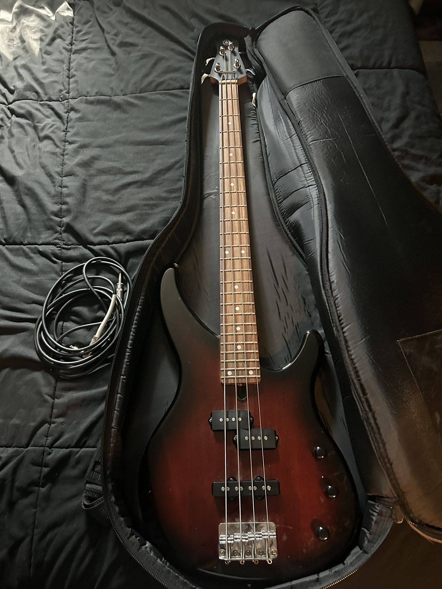 TRBX174 4-STRING ELECTRIC BASS GUITAR