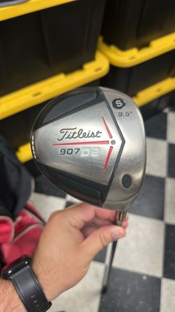 Titleist 907 D2 9.5° driver