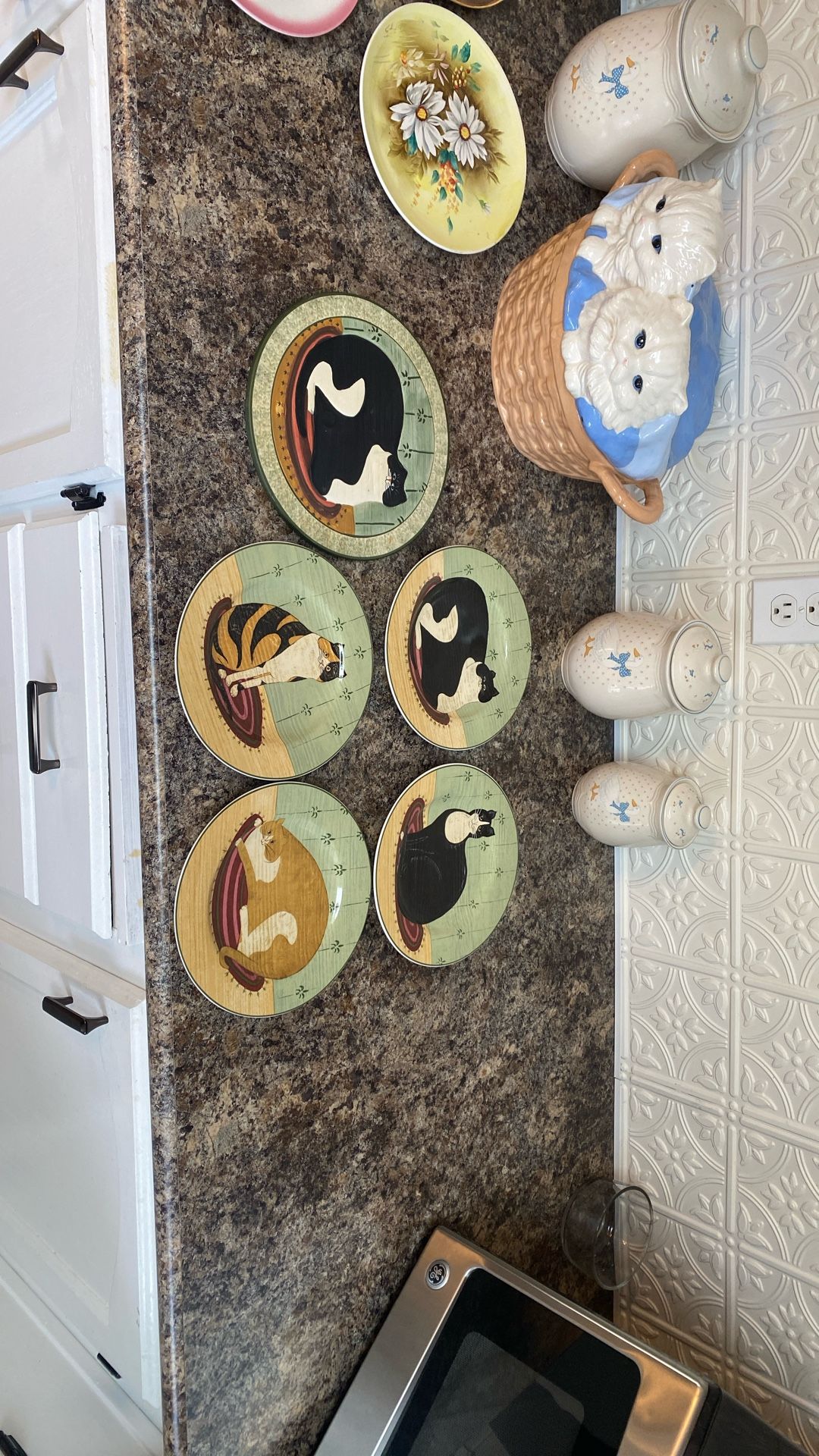 Lots Of Antique Plates