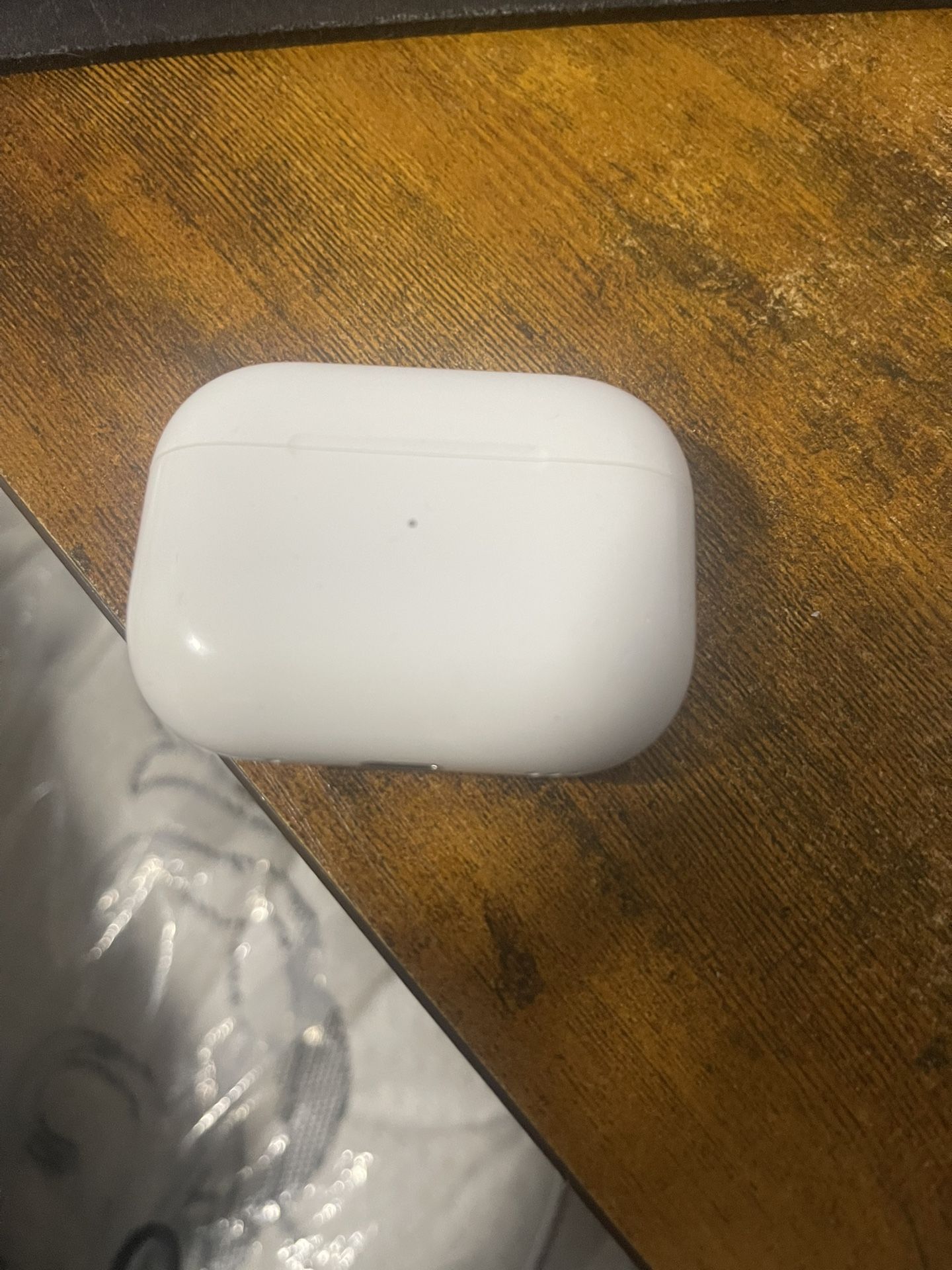 AirPods Pro 2 - Case And Right Earpod Only