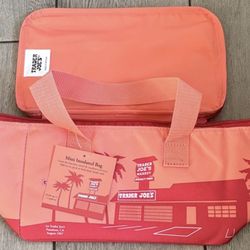 Trader Joe’s Mini Insulated Tote Bag New 