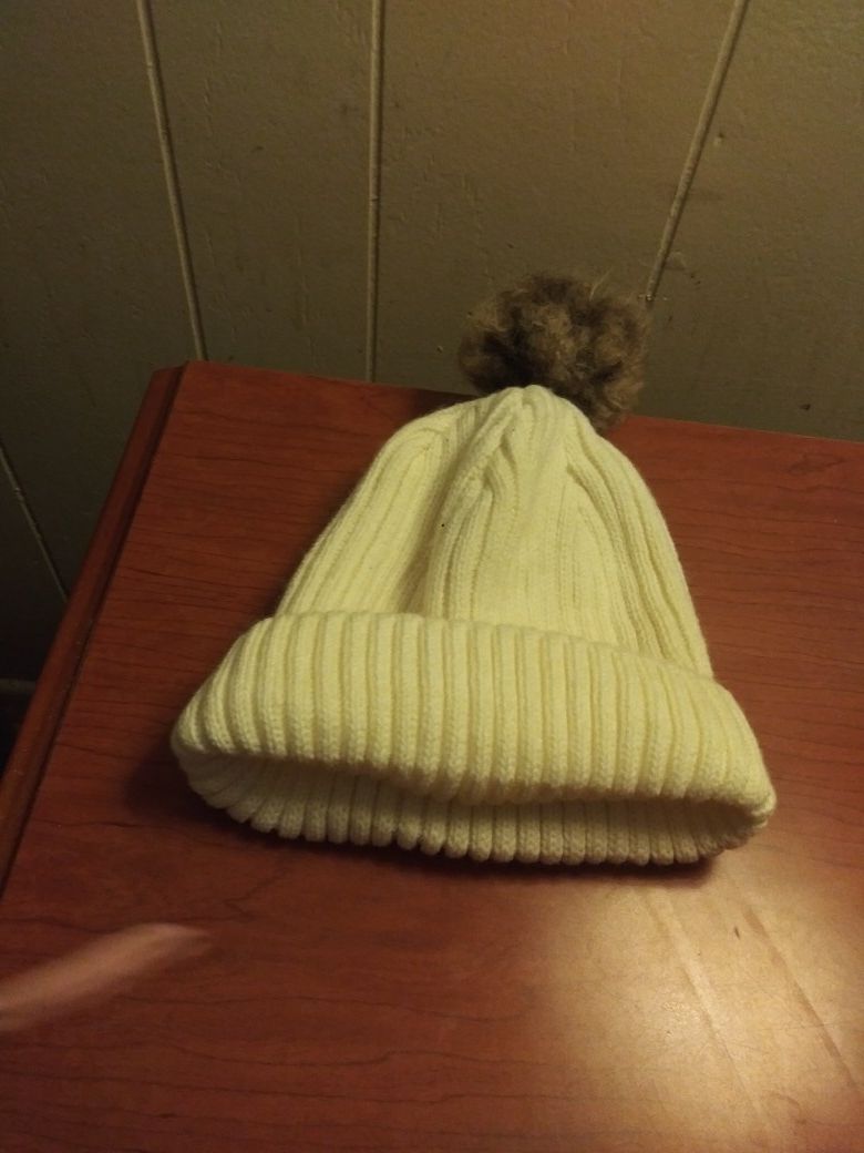 2 winter hats(1 womens and 1 men)