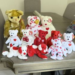 TAGGED Ty Beanie Babies Lot of 11, Valentines Bear and Dogs Puppy Yesterbear