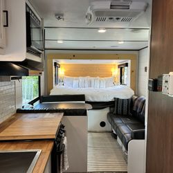 Jayco Jay Feather X213 