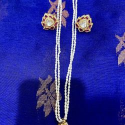 925 Silver Pearls Pendant Set