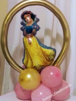 Balloon centerpieces