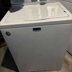 Maytag Washing machine