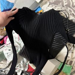 Black Ribbed High Quality Tuttle Neck F21