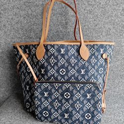 Louis Vuitton fashion items