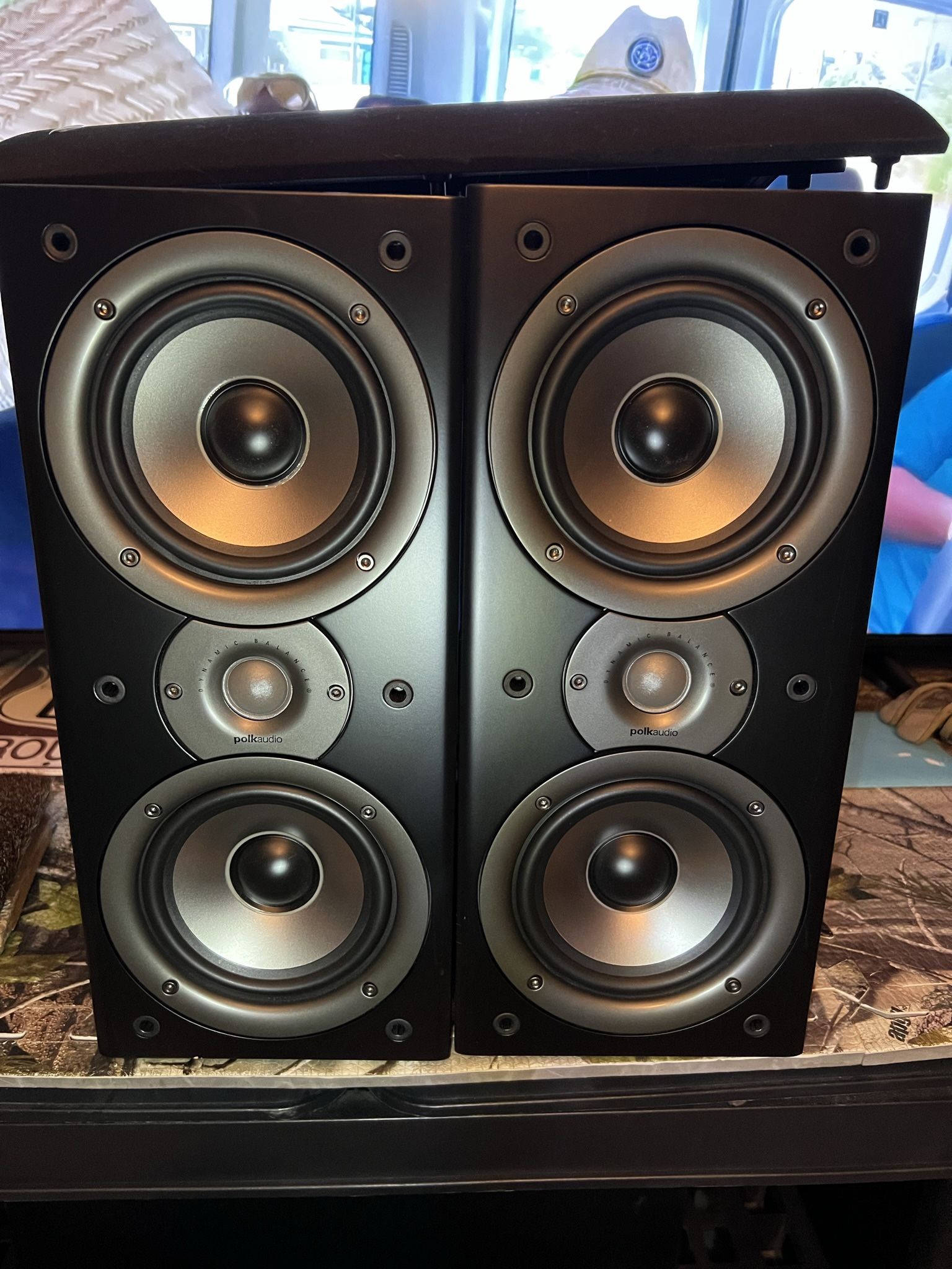 Polk Audio Monitor 40 Black Speakers Pair