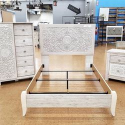 Whitewash Bedroom Set Queen or King Bed Dresser Nightstand and Mirror Chest Option Paxbery