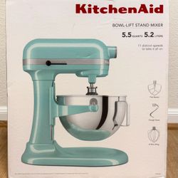 KitchenAid 5.5 Quart Bowl-Lift Stand Mixer - KSM55 Brand New Great for Christmas Gift 🎁 