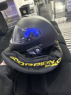 Scorpion EXO R1 Motorcycle Helmet Medium