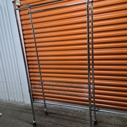 Garment Rack With Casters 